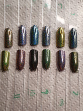 Load image into Gallery viewer, Peacock Chameleon Powder - Kraken&#39;s Nails 
