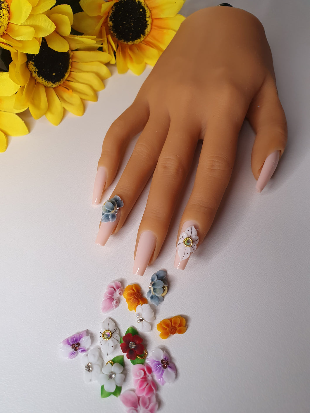 Acrylic flower set B